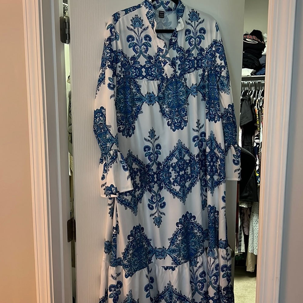 Shein maxi dress never worn